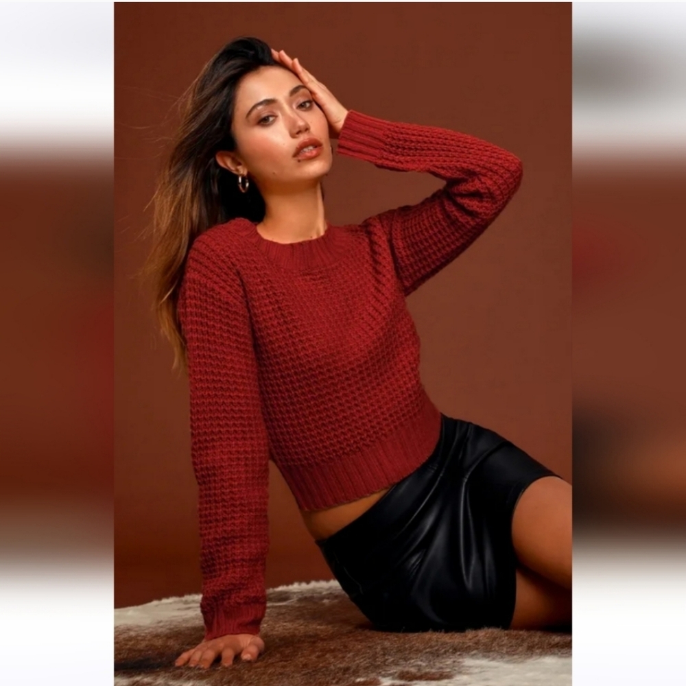 Lulus sweater